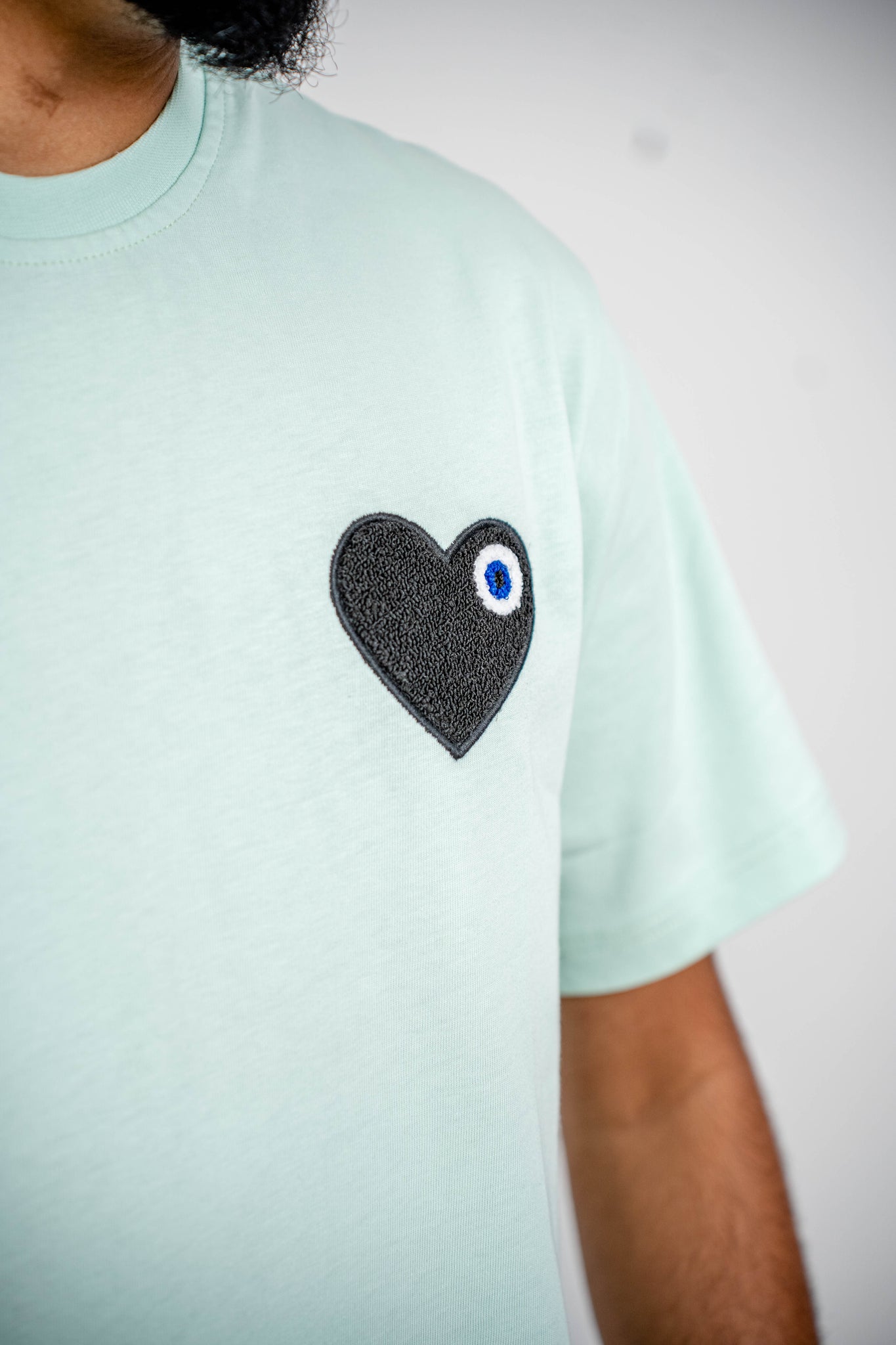 T-shirt Bleu - Coeur Noir