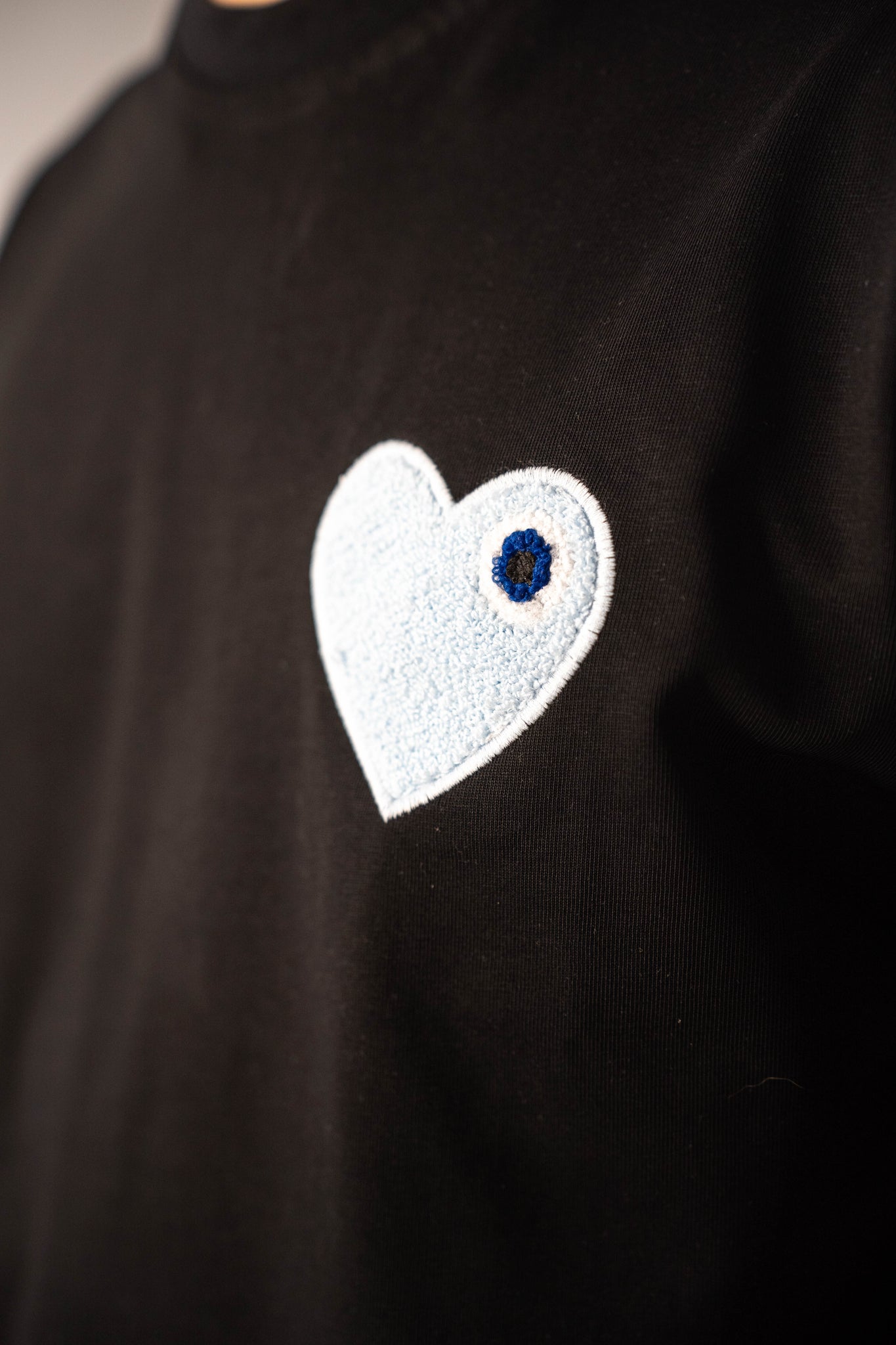 T-shirt Noir Coeur Bleu